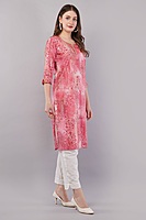Floral Print Pink Kurta, 3/4 Sleeves, Knee Length Floral Print Pink Kurta, 3/4 Sleeves, Knee Length