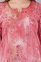 Floral Print Pink Kurta, 3/4 Sleeves, Knee Length Floral Print Pink Kurta, 3/4 Sleeves, Knee Length
