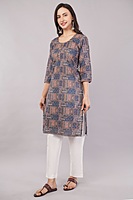 Women's Geometric Print Cotton Kurta, 3/4 Sleeve, Blue and Peach Women's Geometric Print Cotton Kurta, 3/4 Sleeve, Blue and Peach