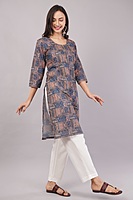 Women's Geometric Print Cotton Kurta, 3/4 Sleeve, Blue and Peach Women's Geometric Print Cotton Kurta, 3/4 Sleeve, Blue and Peach