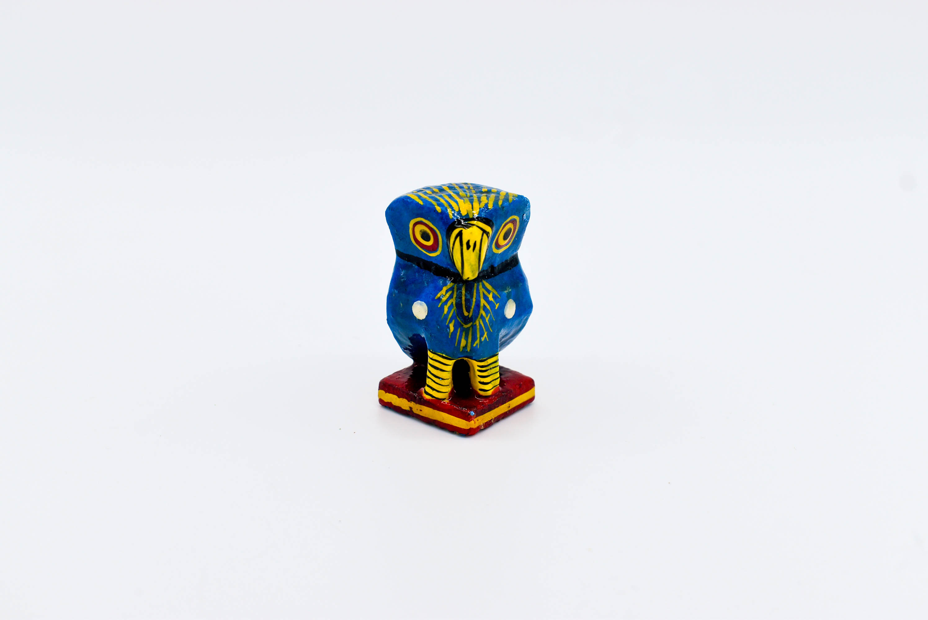 Handcrafted Wooden Owl Family Figurines, Set of 5, Multicoloured, 9 cm to 4 cm Height Handcrafted Wooden Owl Family Figurines, Set of 5, Multicoloured, 9 cm to 4 cm Height