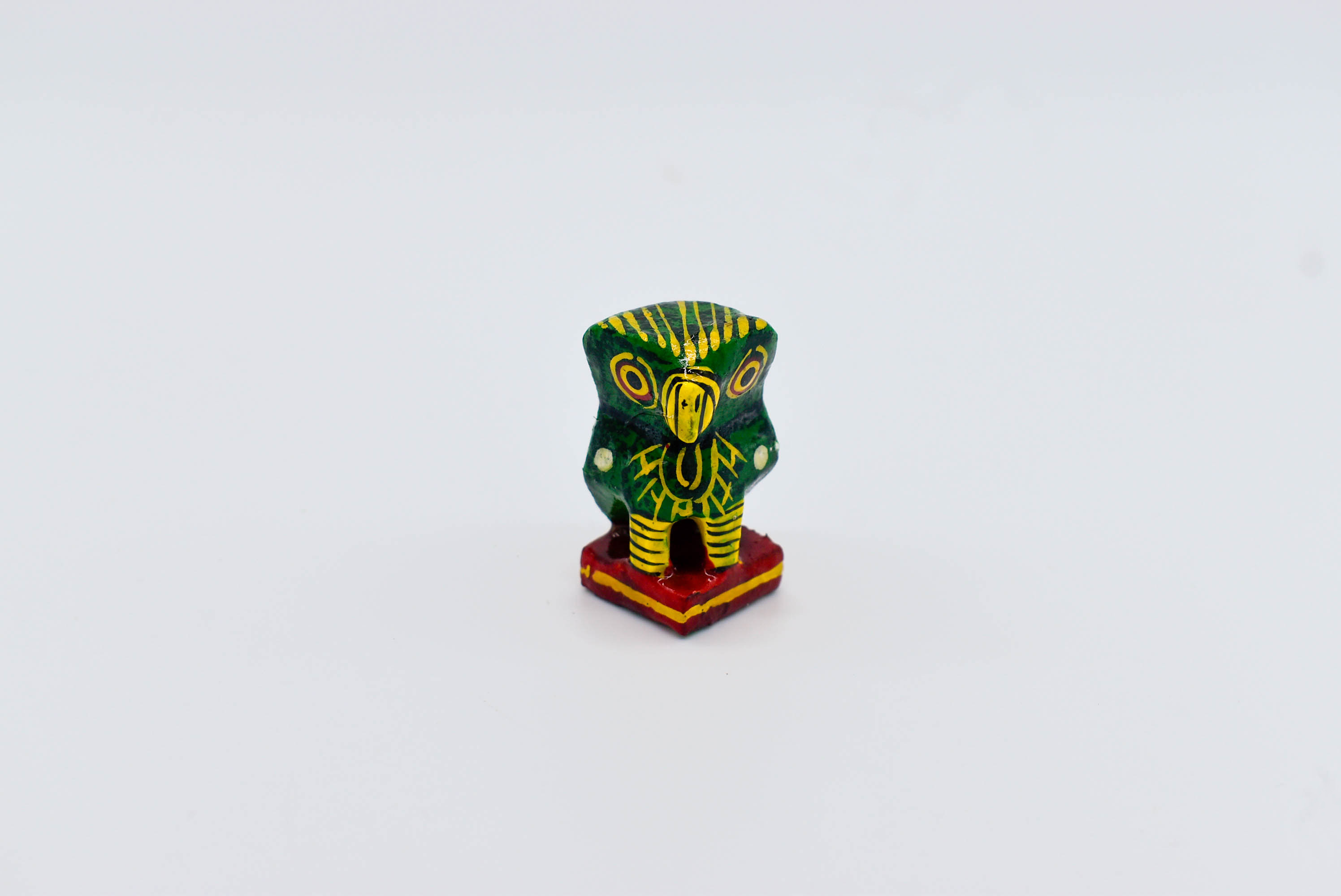 Handcrafted Wooden Owl Family Figurines, Set of 5, Multicoloured, 9 cm to 4 cm Height Handcrafted Wooden Owl Family Figurines, Set of 5, Multicoloured, 9 cm to 4 cm Height