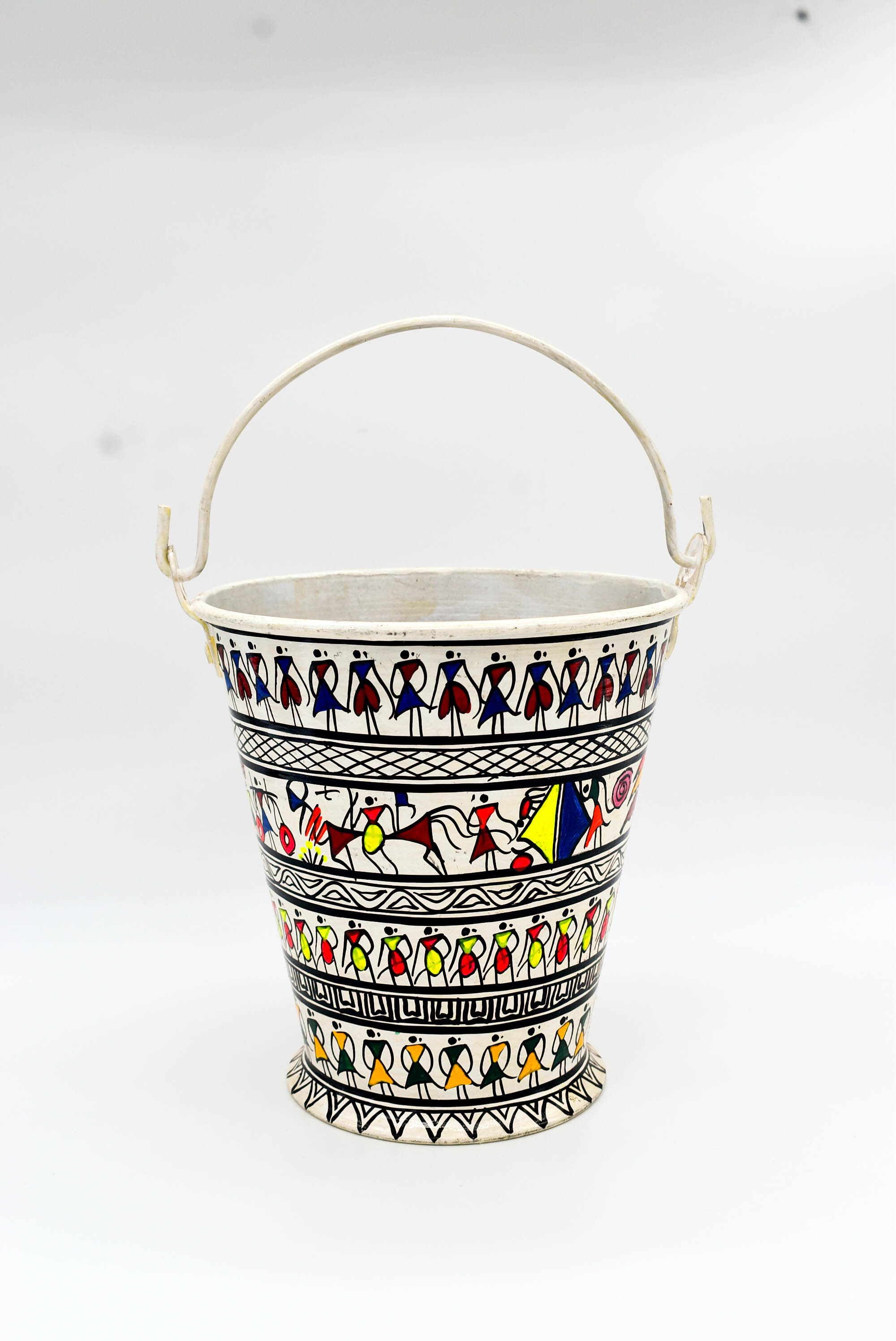 Handpainted Pattchitra Art Bucket/Balti for Decor and Serving Handpainted Pattchitra Art Bucket/Balti for Decor and Serving
