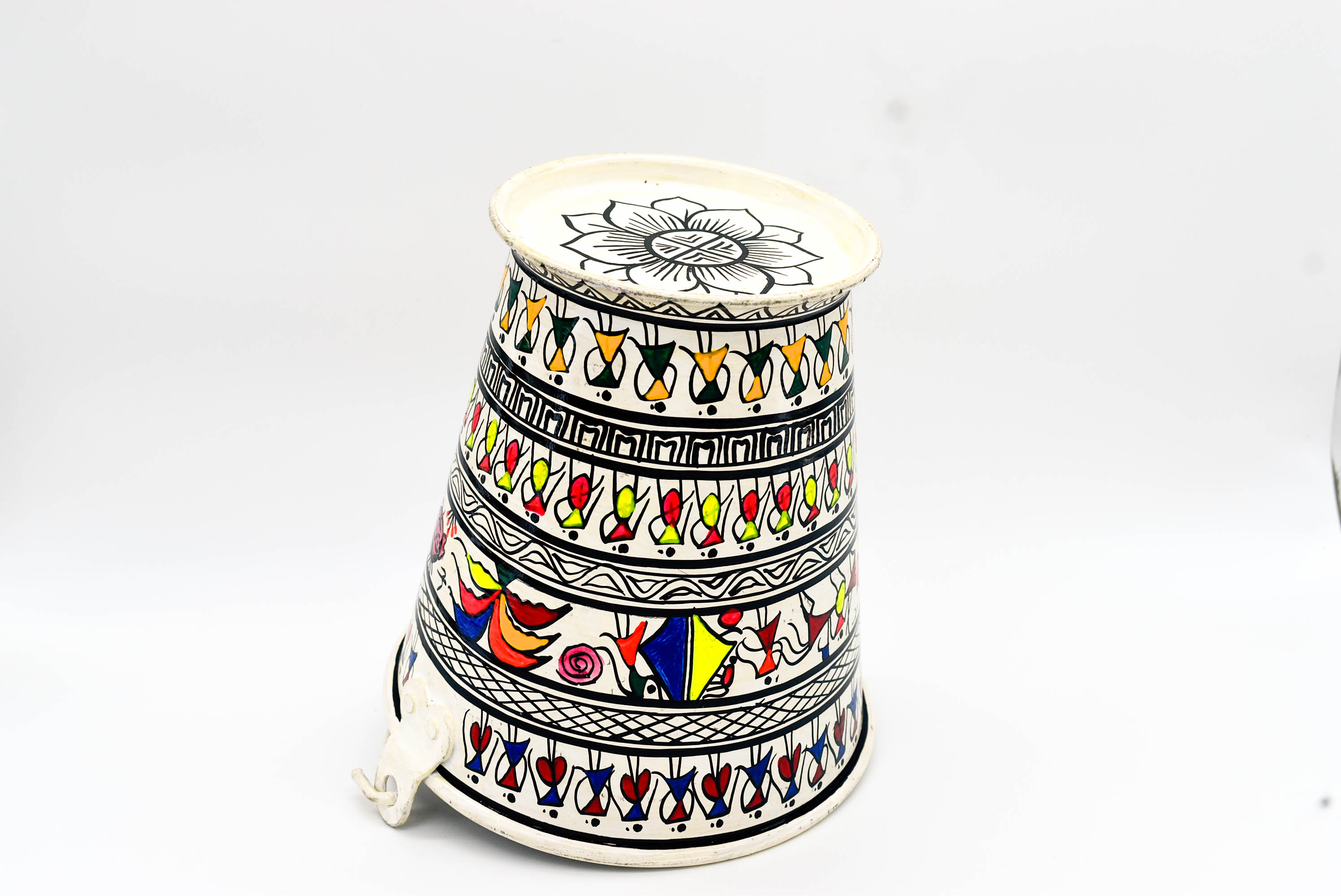 Handpainted Pattchitra Art Bucket/Balti for Decor and Serving Handpainted Pattchitra Art Bucket/Balti for Decor and Serving