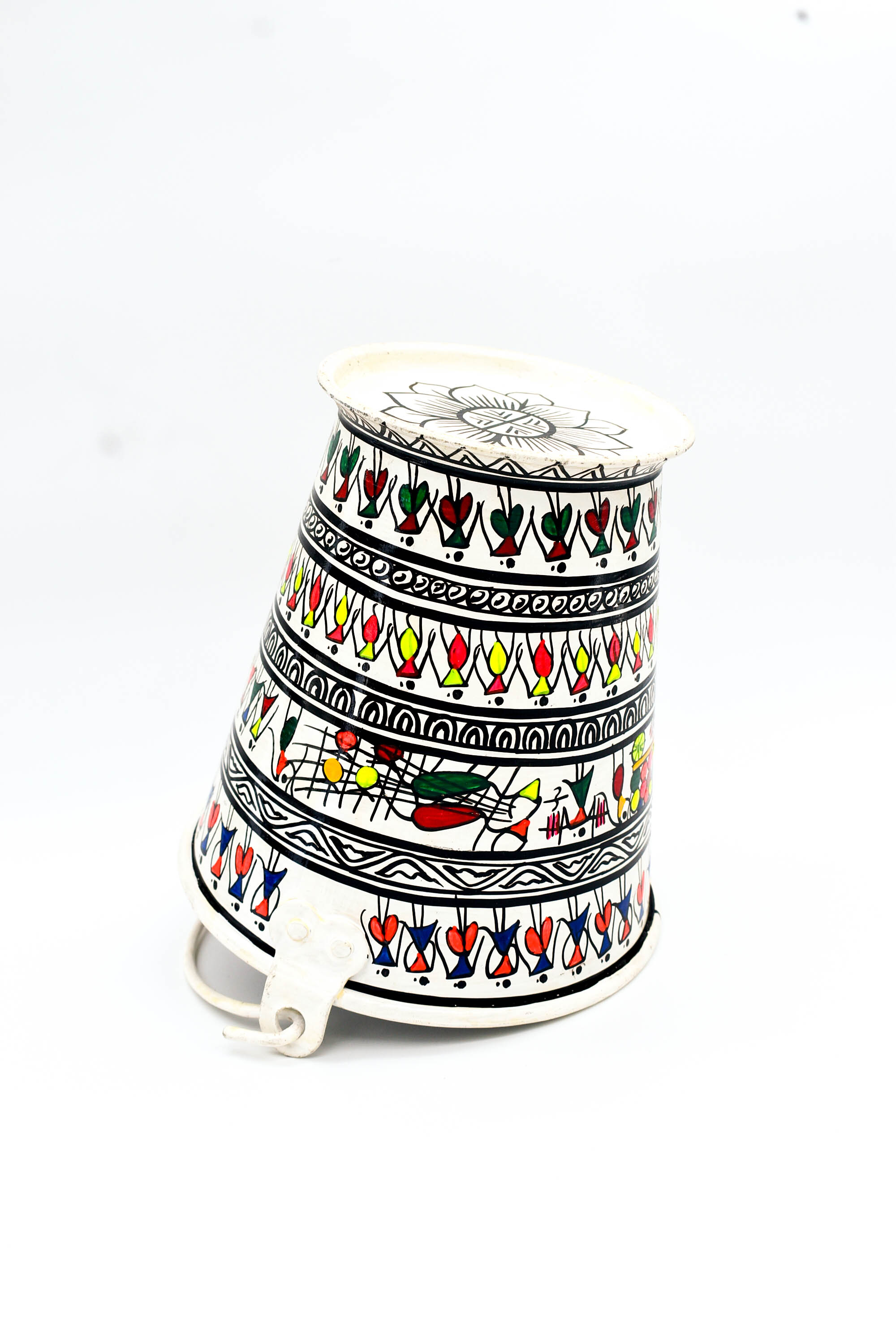 Handpainted Pattchitra Art Bucket/Balti for Decor and Serving Handpainted Pattchitra Art Bucket/Balti for Decor and Serving
