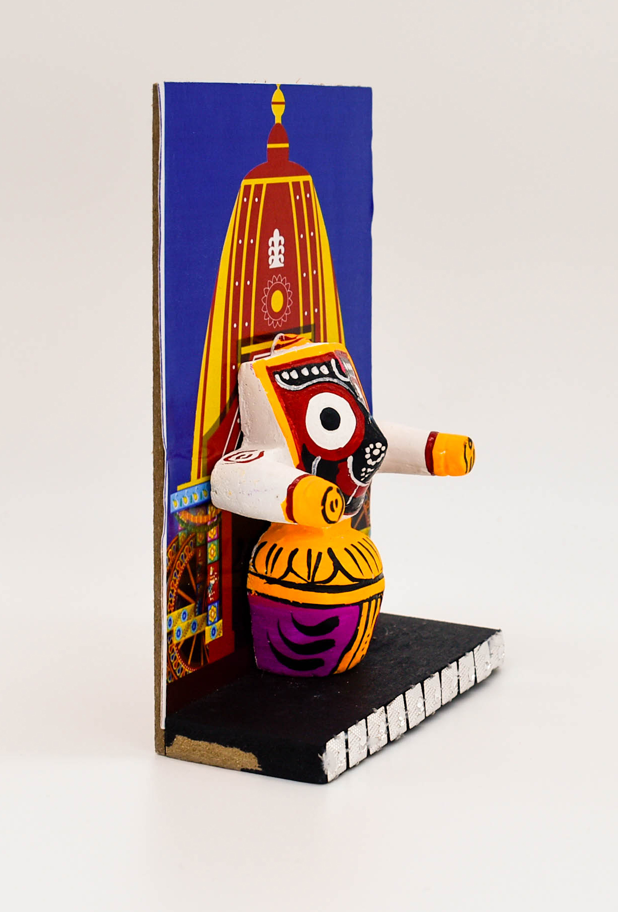 EELIKA Jaganath Murti Ratha Yatra Decorative Piece, 13 cm Height, Blue and Red EELIKA Jaganath Murti Ratha Yatra Decorative Piece, 13 cm Height, Blue and Red